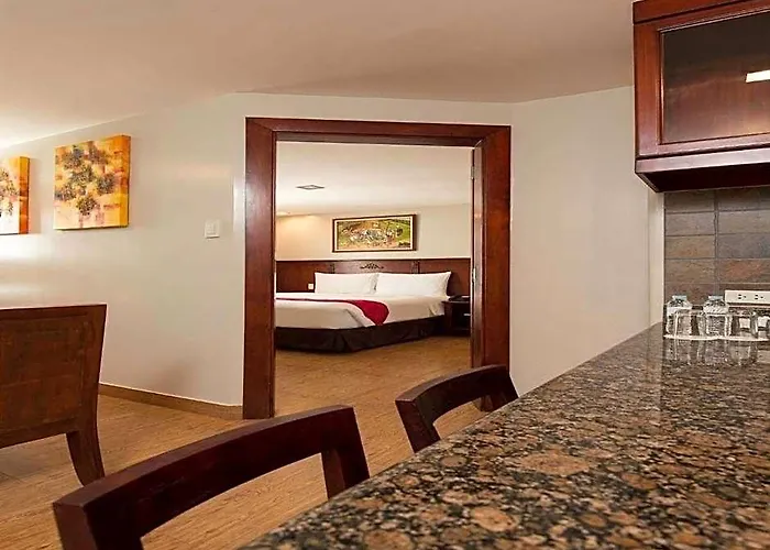 Hotel Mj And 2*