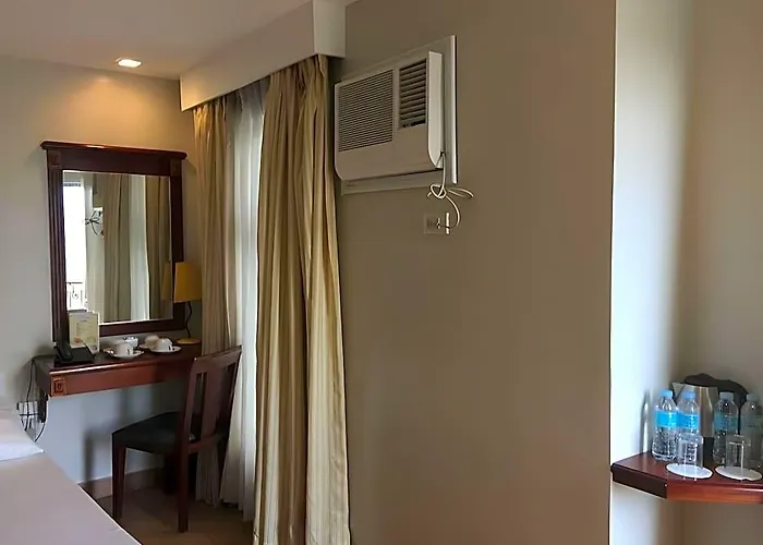 Mj And 2* Cebu